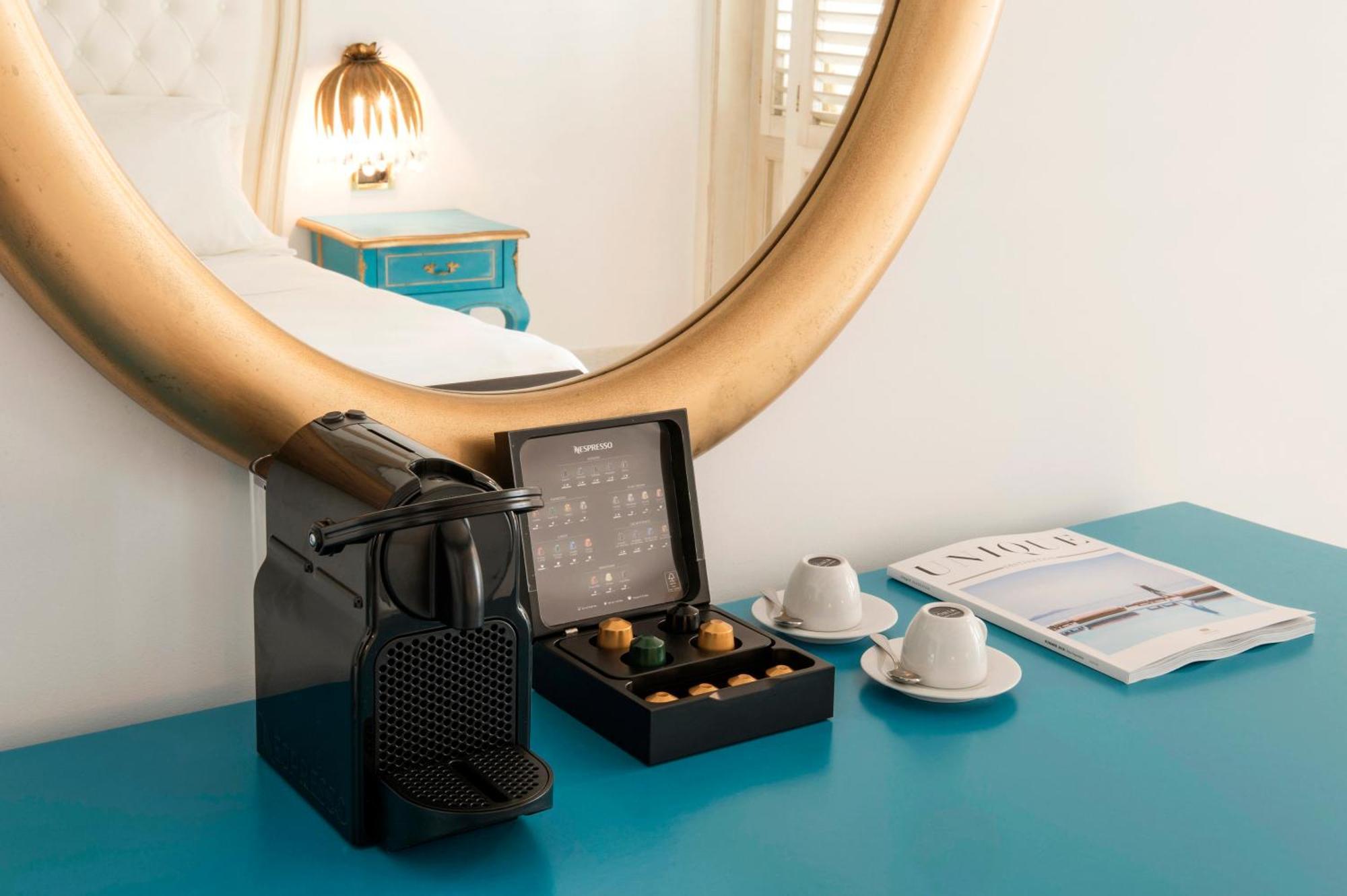 Mitsis Selection Laguna Херсонисос Стая снимка A Nespresso coffee machine