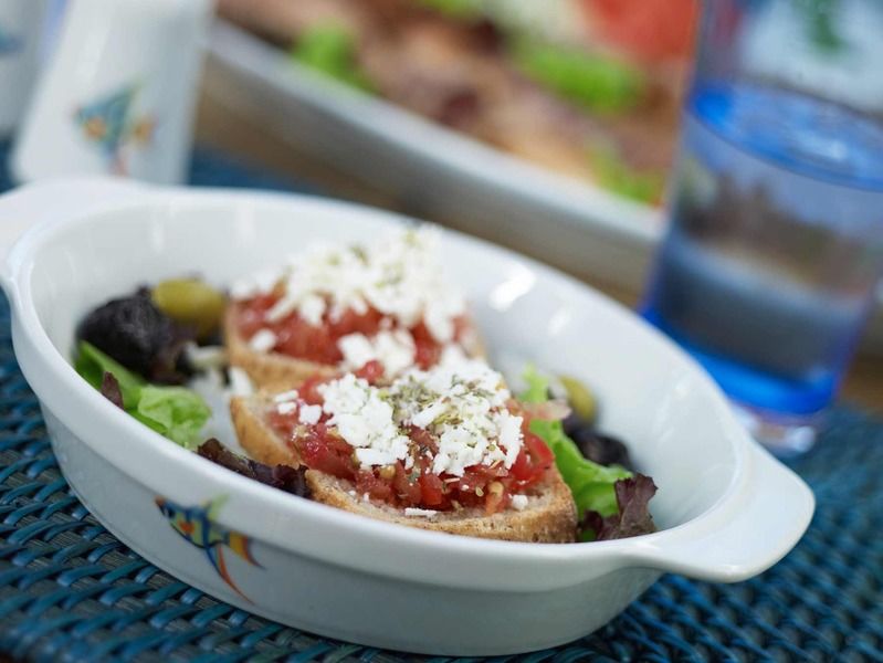 Mitsis Selection Laguna Херсонисос Екстериор снимка A Greek salad