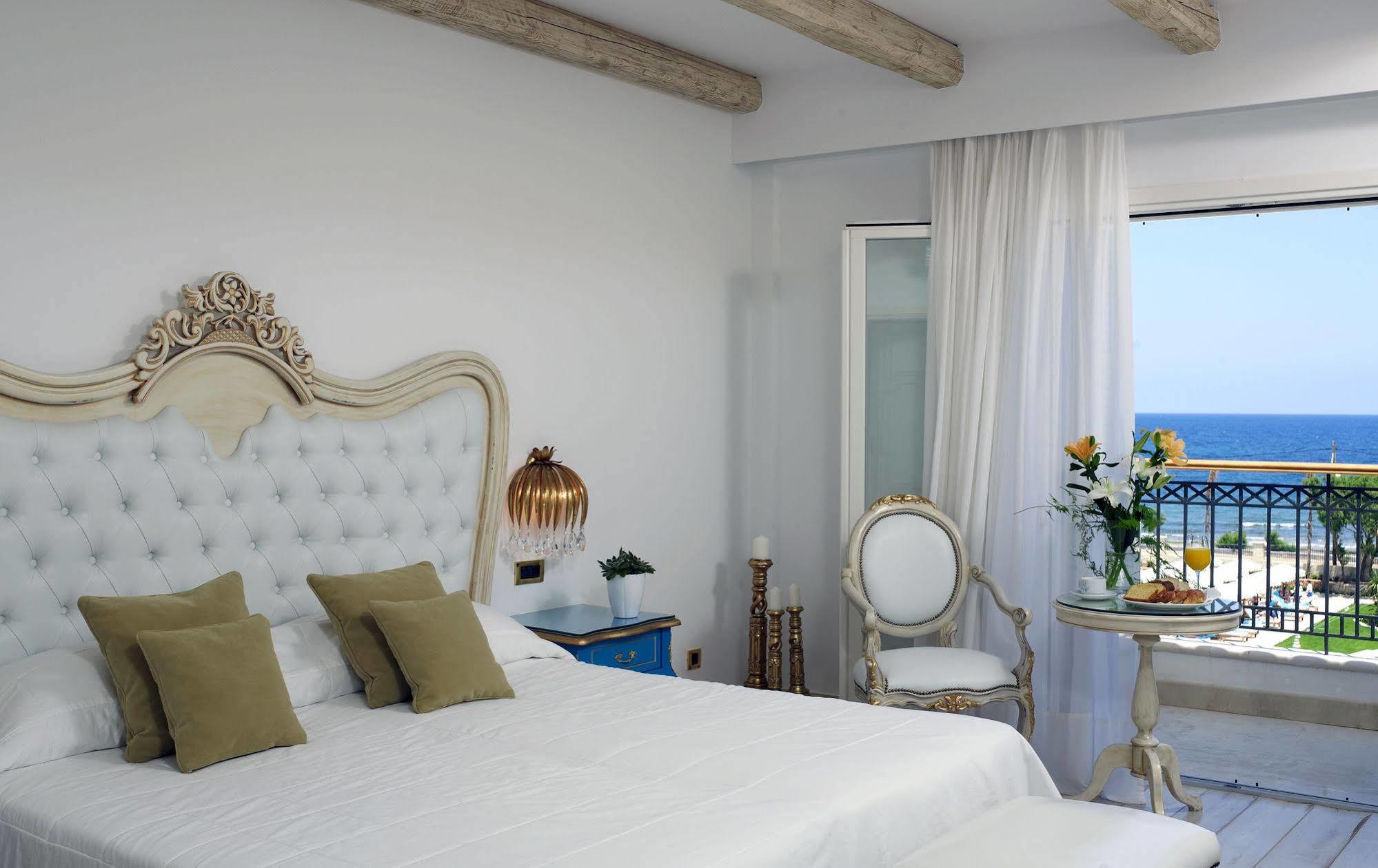 Mitsis Selection Laguna Херсонисос Екстериор снимка Deluxe room